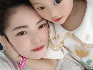 抖音小孩子拍到妈妈,抖音上的小孩子是如何拍到妈妈的？